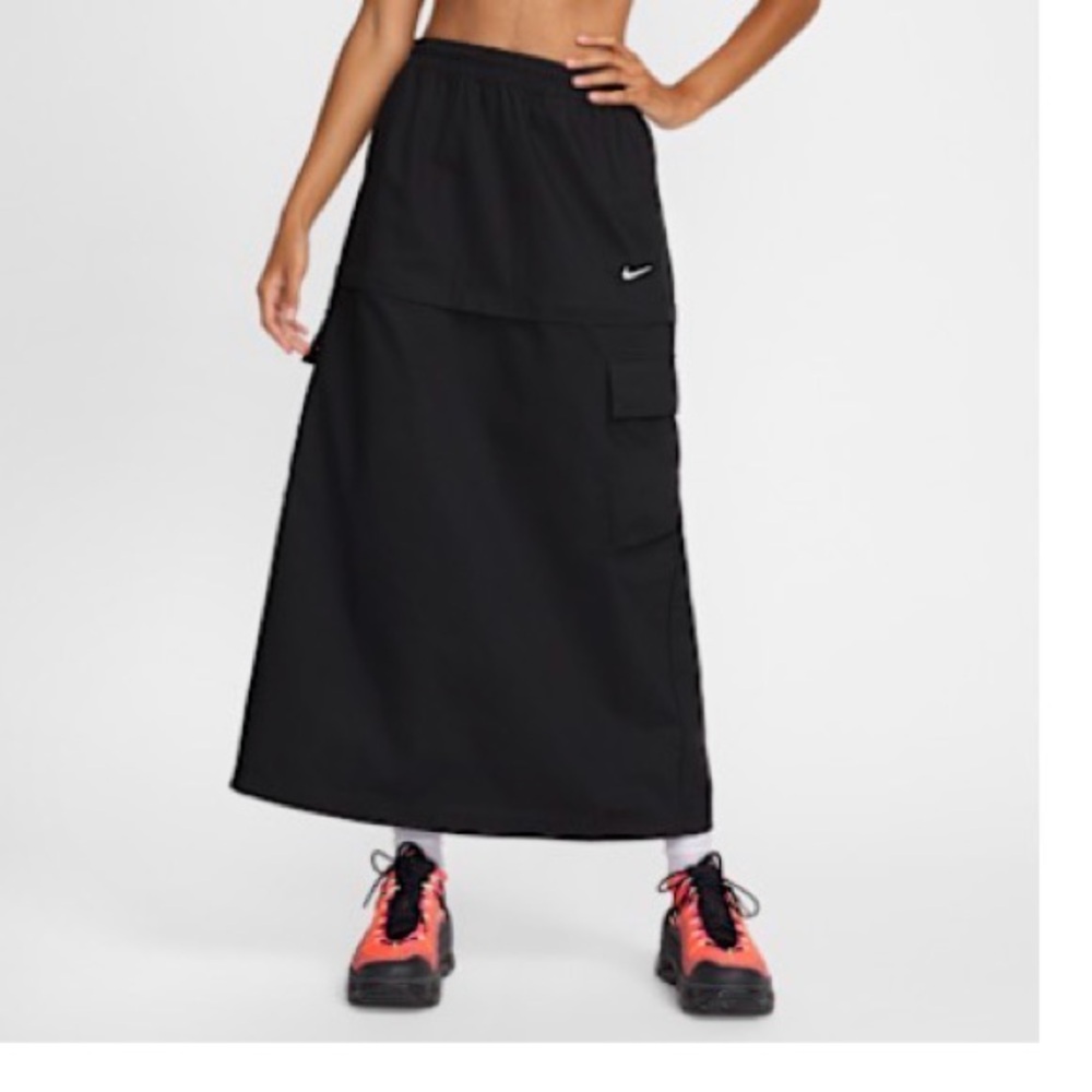 Nike Women's Black Maxi Skirt with Logo